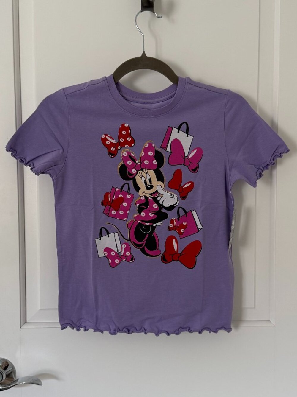 NWT The Disney Store Kids/Youth Minnie Mouse Shopping Tee w/ Ruffle Sleeves SZ M